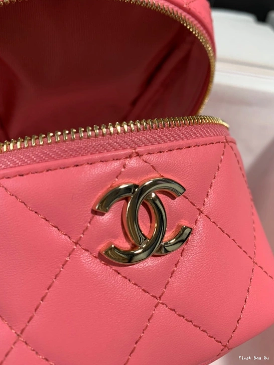 Firstbag Ru CHANEL CHANELUTCH WITH HANDLE 0819